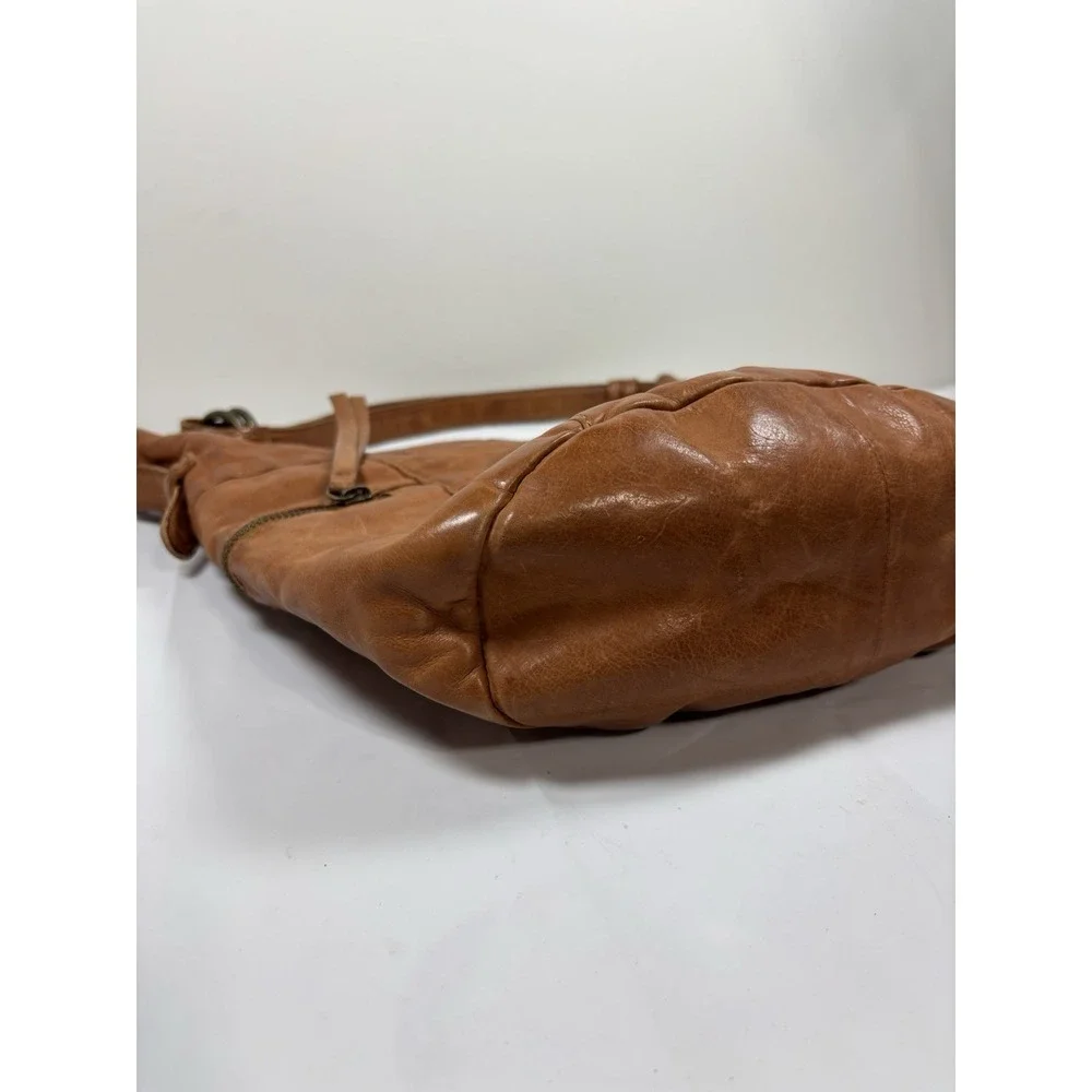 Frye & Co. Jolie Washed Leather Hobo Bag Boho Retro Cottagecore Prairie Country